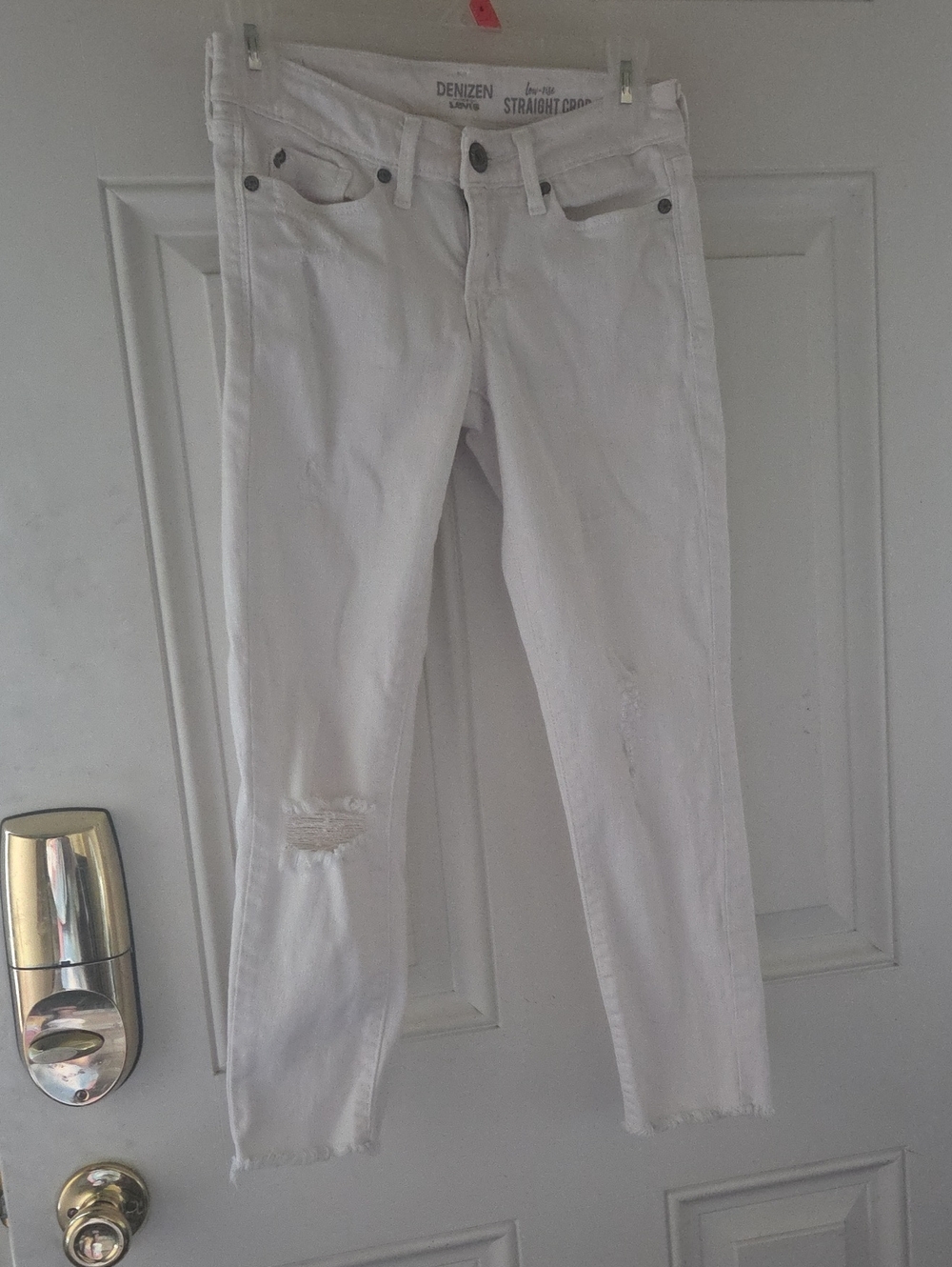 Denizen from Levi's White Skinny Womens Jeans with Distressed Knee